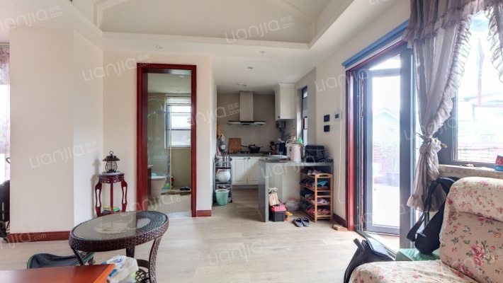 青城鉴山二手房实景图