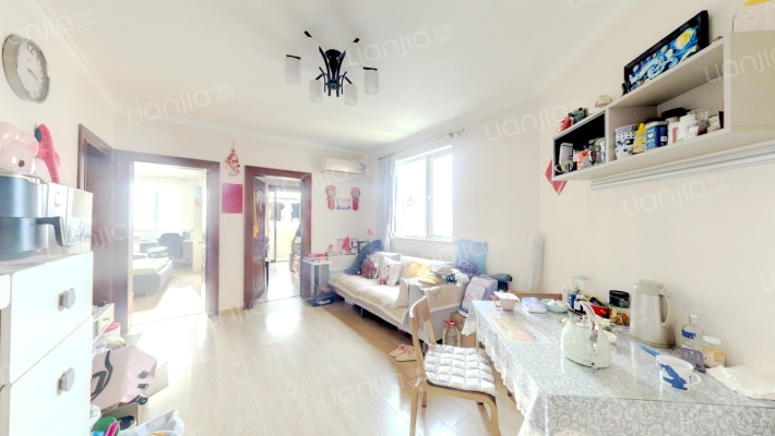 银良公寓二手房实景图