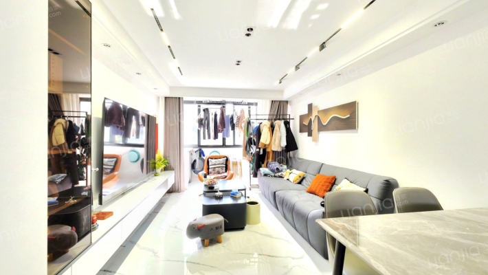 天虹四村二手房实景图