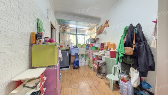 钢花村街117社区二手房实景图