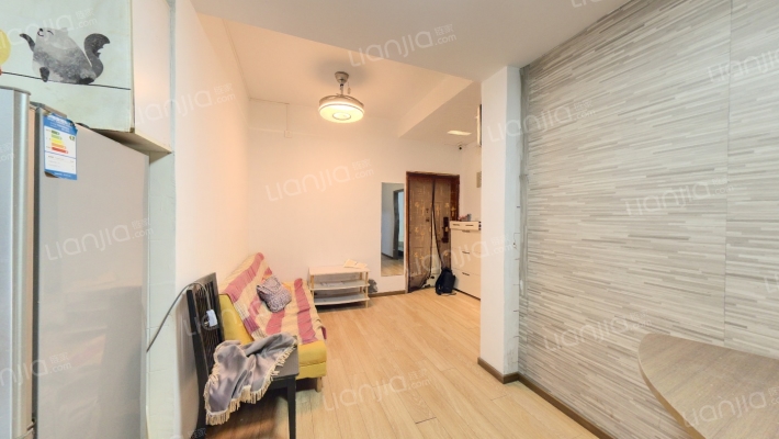 青青佳苑南苑二手房实景图