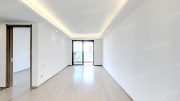 中奥滨河境二手房实景图