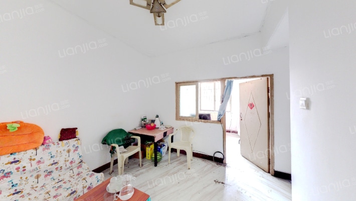 锦江新村二手房实景图