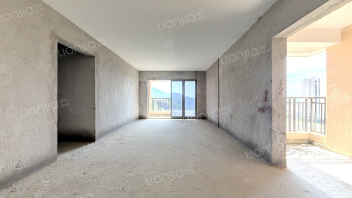 海伦堡弘诚•厚园二手房实景图