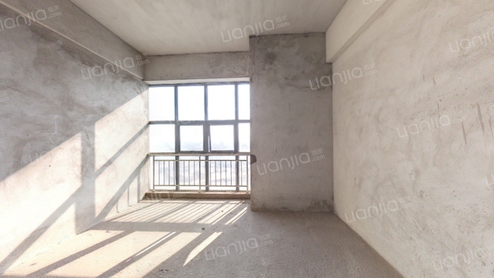 地王国际二手房实景图