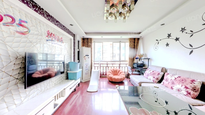 中深高原明珠花园小区二手房实景图