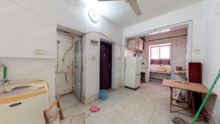 皇殿侧二手房实景图