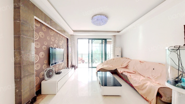 雅居乐国际花园一期二手房实景图