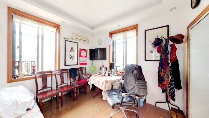 白鹭新村二手房实景图