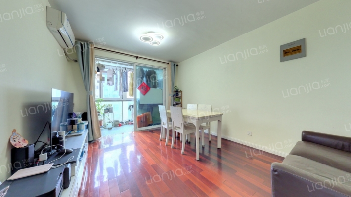 嘉富丽苑二手房实景图