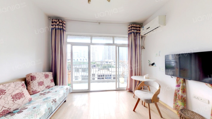 爱心小区二手房实景图