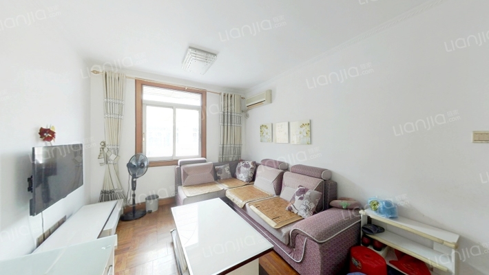 康泰小区二手房实景图