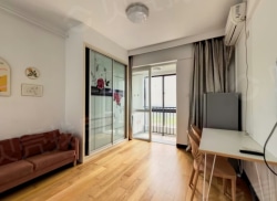 整租·米兰公馆 1室1厅 南_米兰公馆租房