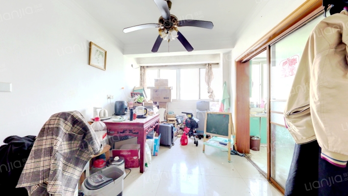 鹏健苑二手房实景图