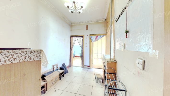 纬二路27号院二手房实景图