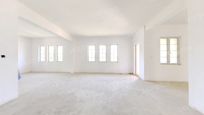 银湖翡翠三期二手房实景图