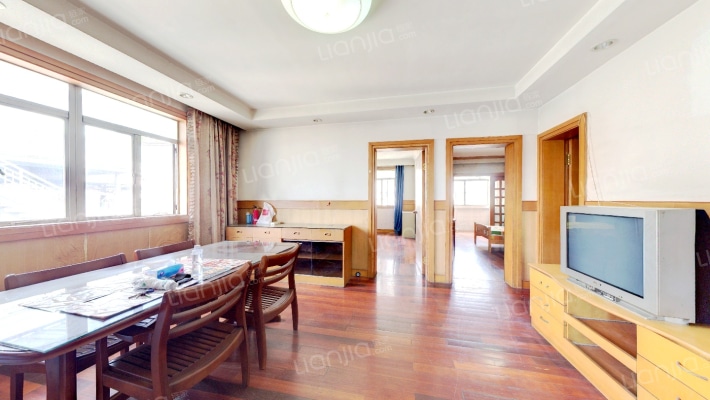 淞滨路765弄二手房实景图