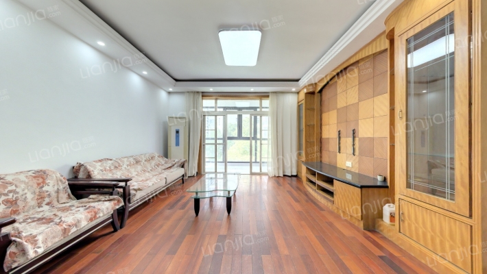 滨江苑一期二手房实景图