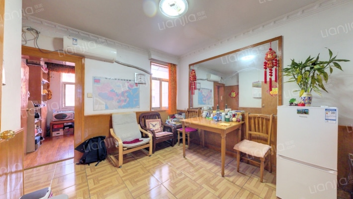 龙福花园二手房实景图