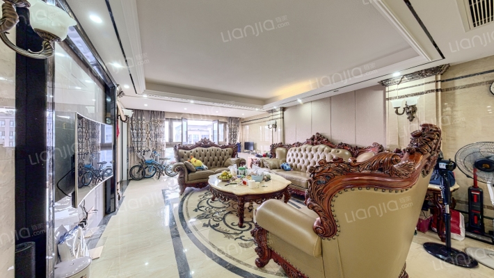 融创四海逸家二手房实景图