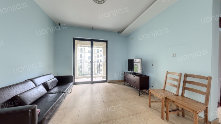 布鲁斯小镇(绿地·皇家官邸)二手房实景图