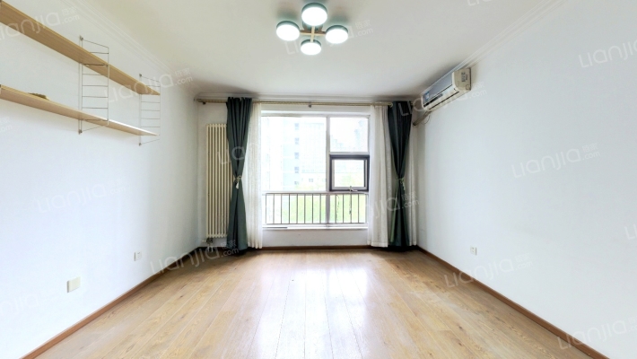 杰座大厦二手房实景图