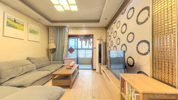 中海万锦江城二手房实景图