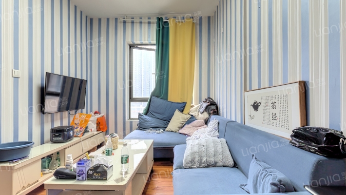 千禧河畔D区二手房实景图