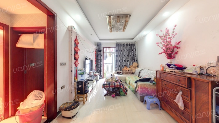 麒雅中央花园A区二手房实景图