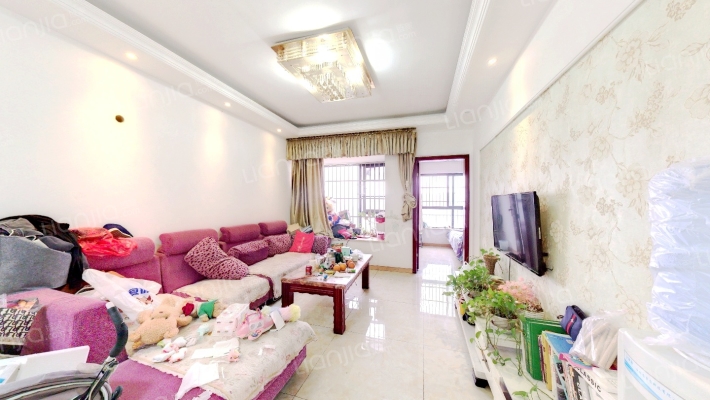 汇融广场二手房实景图