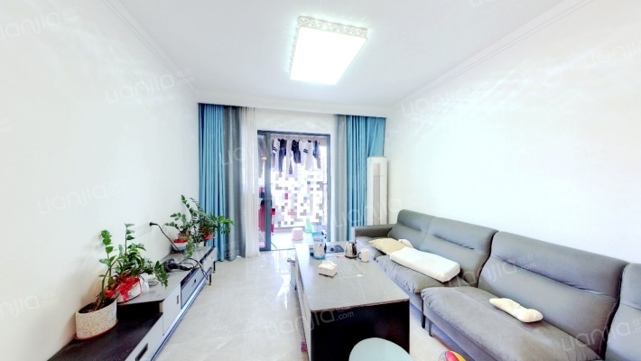 美的翰湖苑二手房实景图