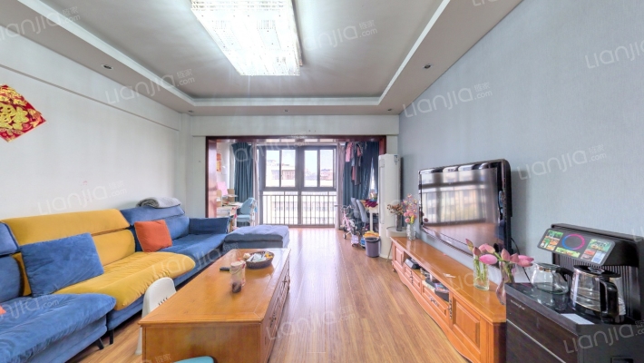 图腾国际二手房实景图