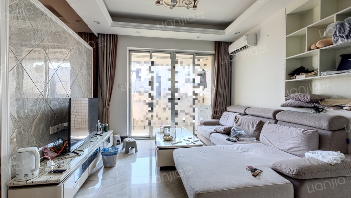 鼎盛中环银苑二手房实景图