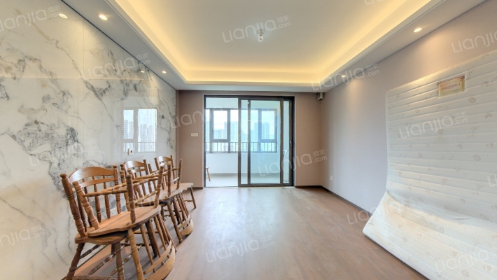 长江凌云府二手房实景图