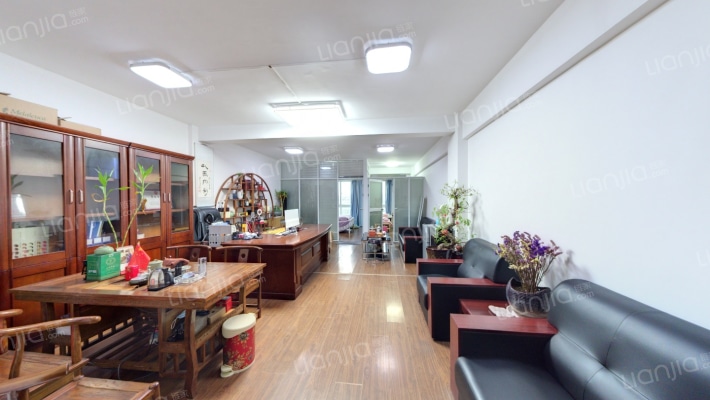 世纪伟业二手房实景图