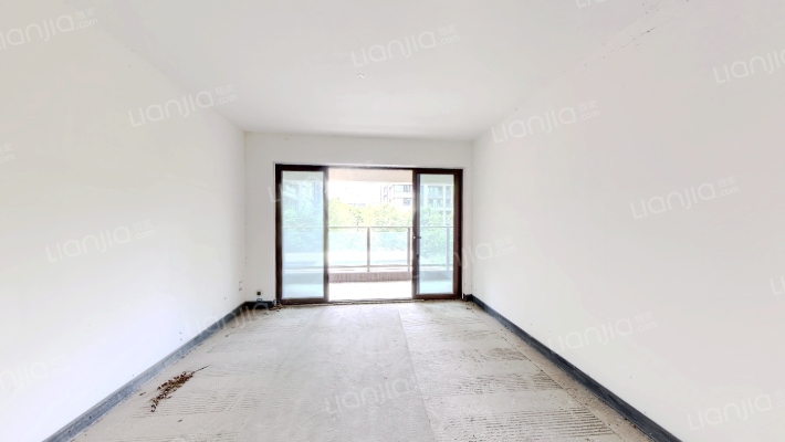 龙湖开元晶蓝I期二手房实景图