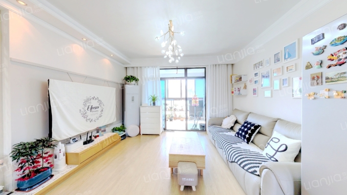 滨湖假日翰林园二手房实景图