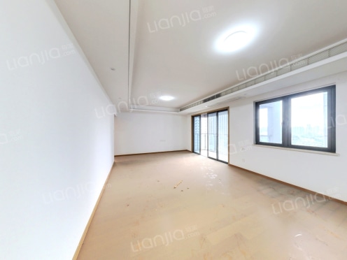 整租·清控尖山湖 4室2厅 南