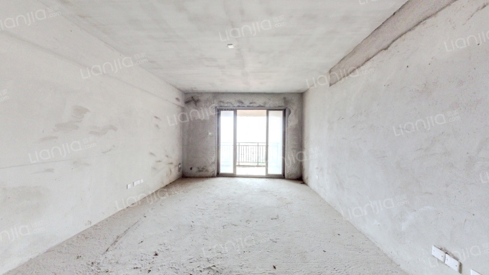 龙光·阳光海岸一期二手房实景图