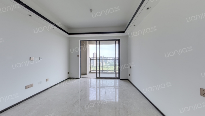 世茂弘阳绿岛湖公馆二手房实景图