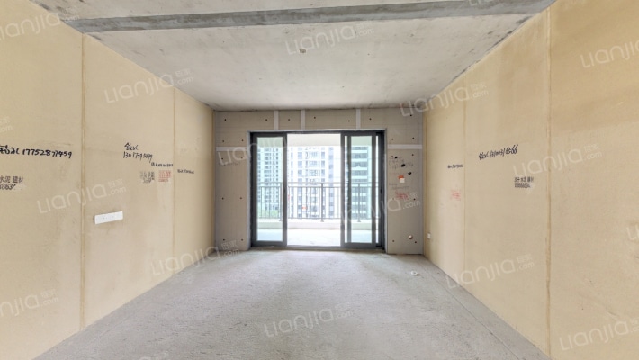 长沙北中心保利时代C区二手房实景图