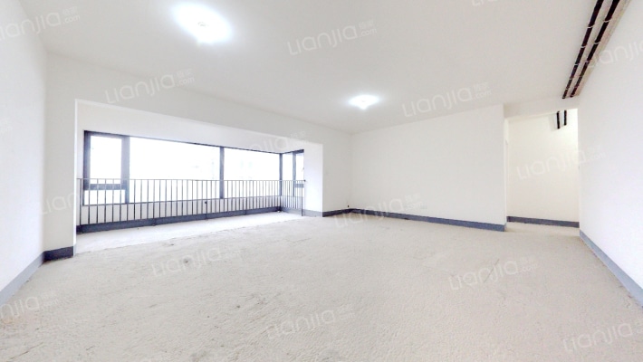 建发中央湾区二手房实景图