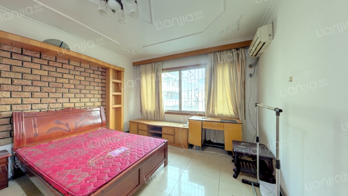 南福苑小区二手房实景图