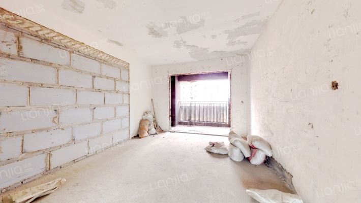 融创公园壹号二期二手房实景图