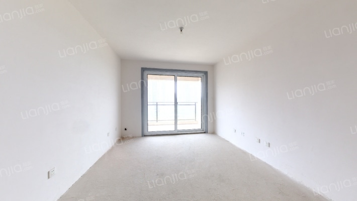 美的城三区二手房实景图