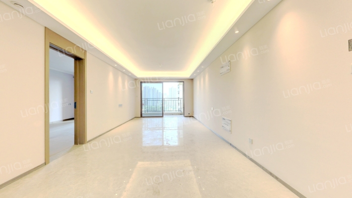 凤凰城凤和苑二手房实景图