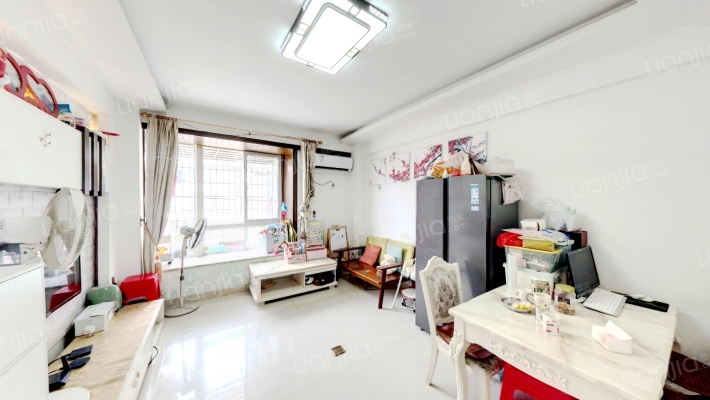 聚鑫广场二手房实景图