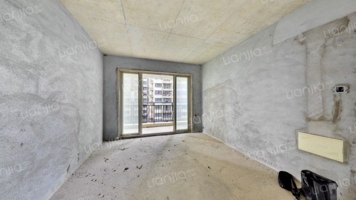 汇园国际花园二期天荟二手房实景图