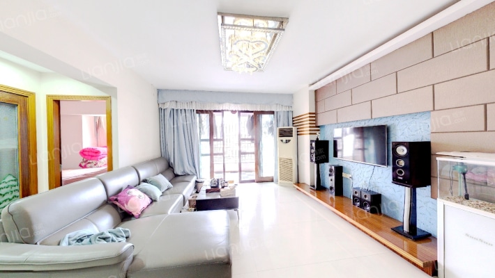 金鼎瑞士公寓二手房实景图