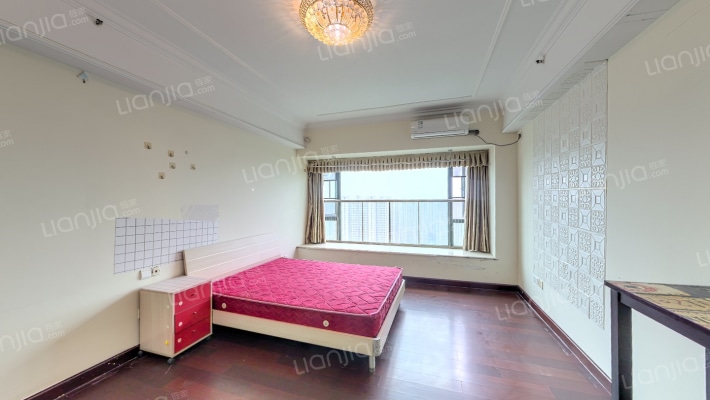 恒大华府二手房实景图